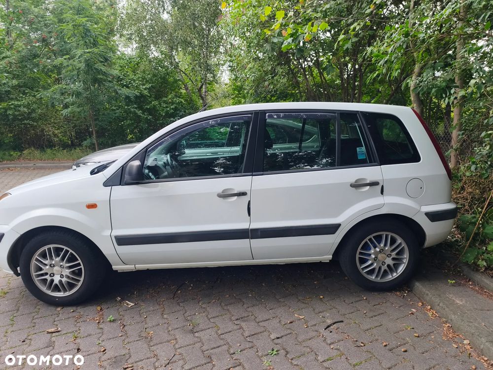 Ford Fusion 1.4 Ambiente - 5
