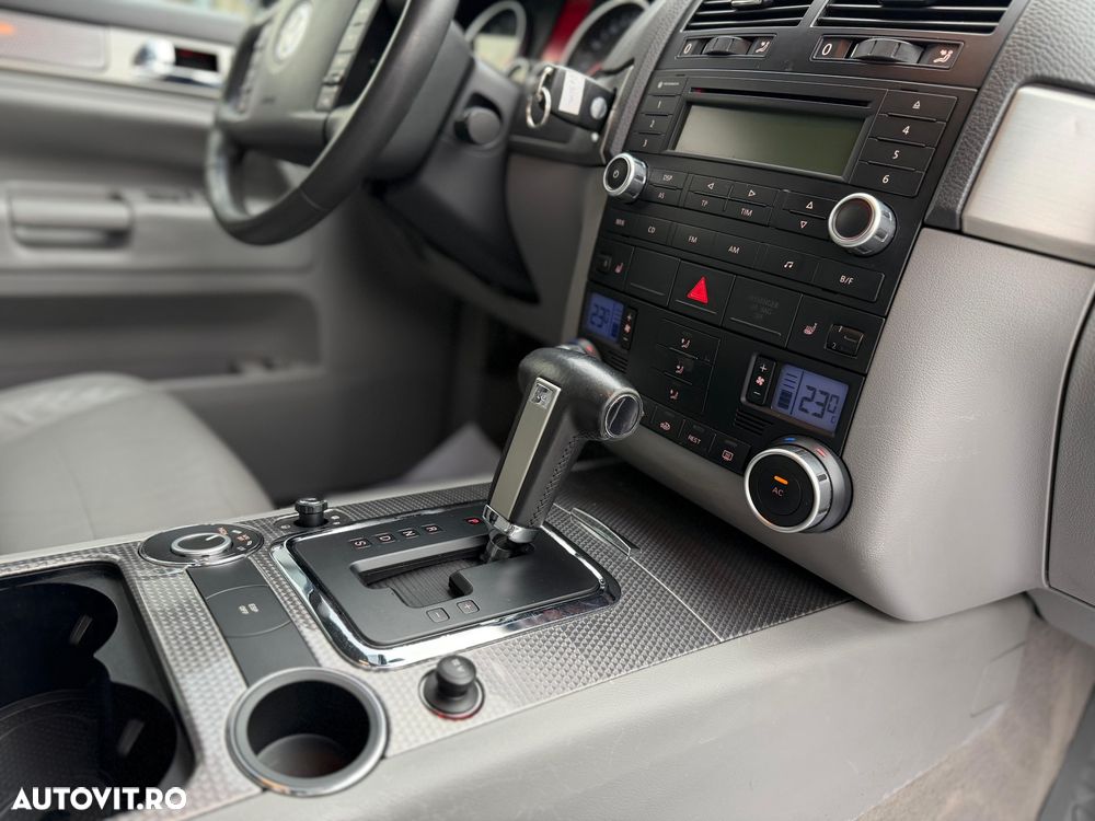 Volkswagen Touareg 3.0 V6 TDI Aut. - 7