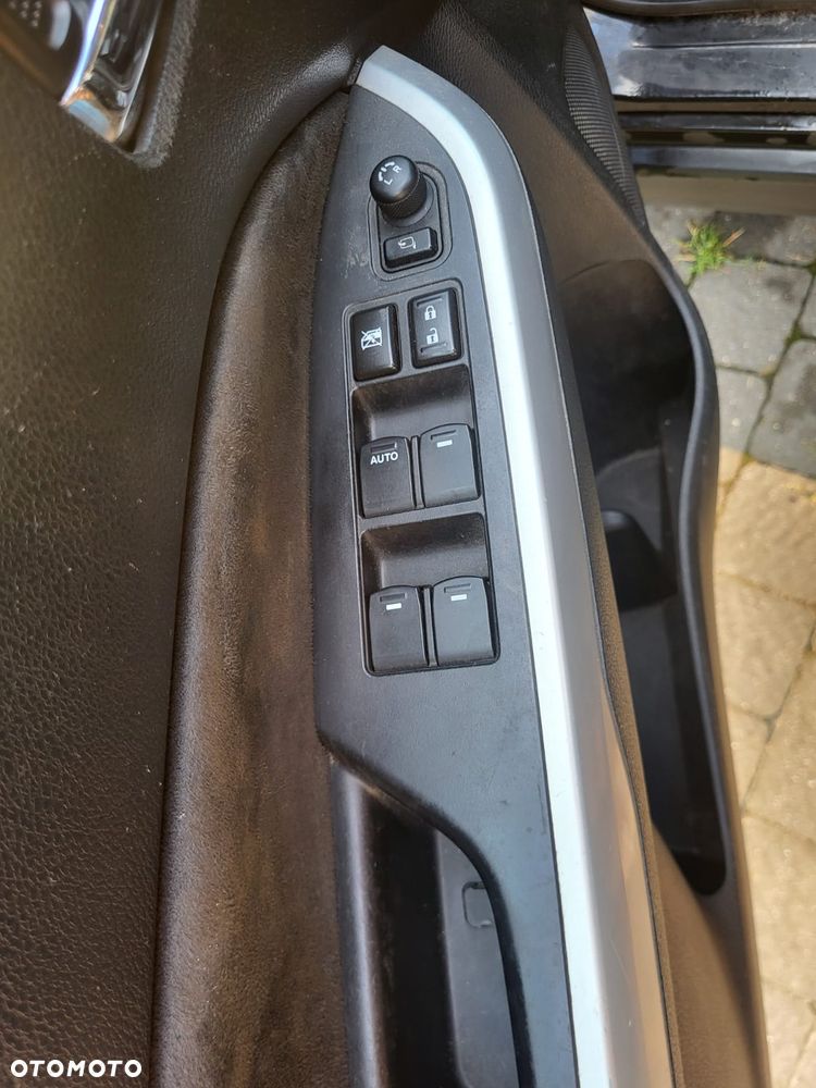 Suzuki Vitara 1.6 Premium 4WD - 6