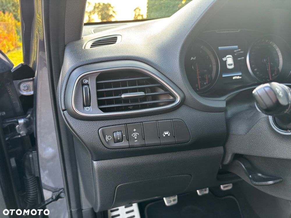Hyundai i30 N 2.0 T-GDI Performance - 13