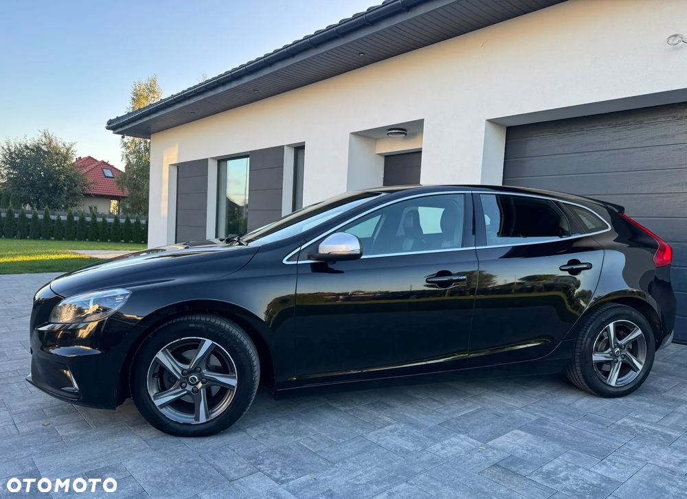 Volvo V40 D2 RDesign - 32
