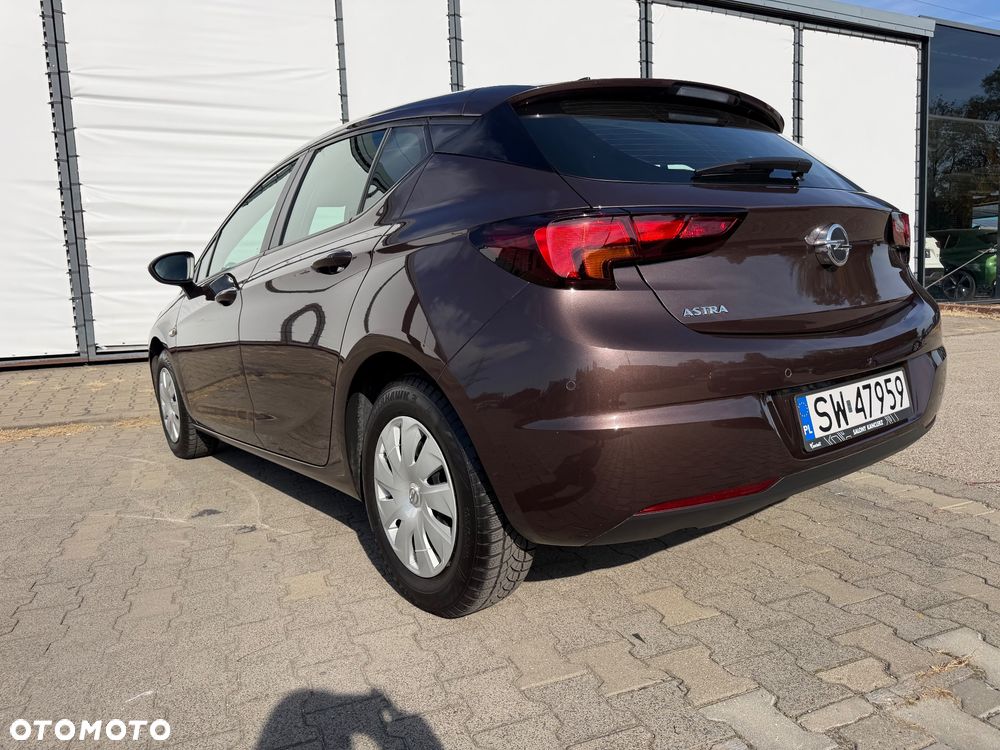 Opel Astra 1.4 Essentia - 13