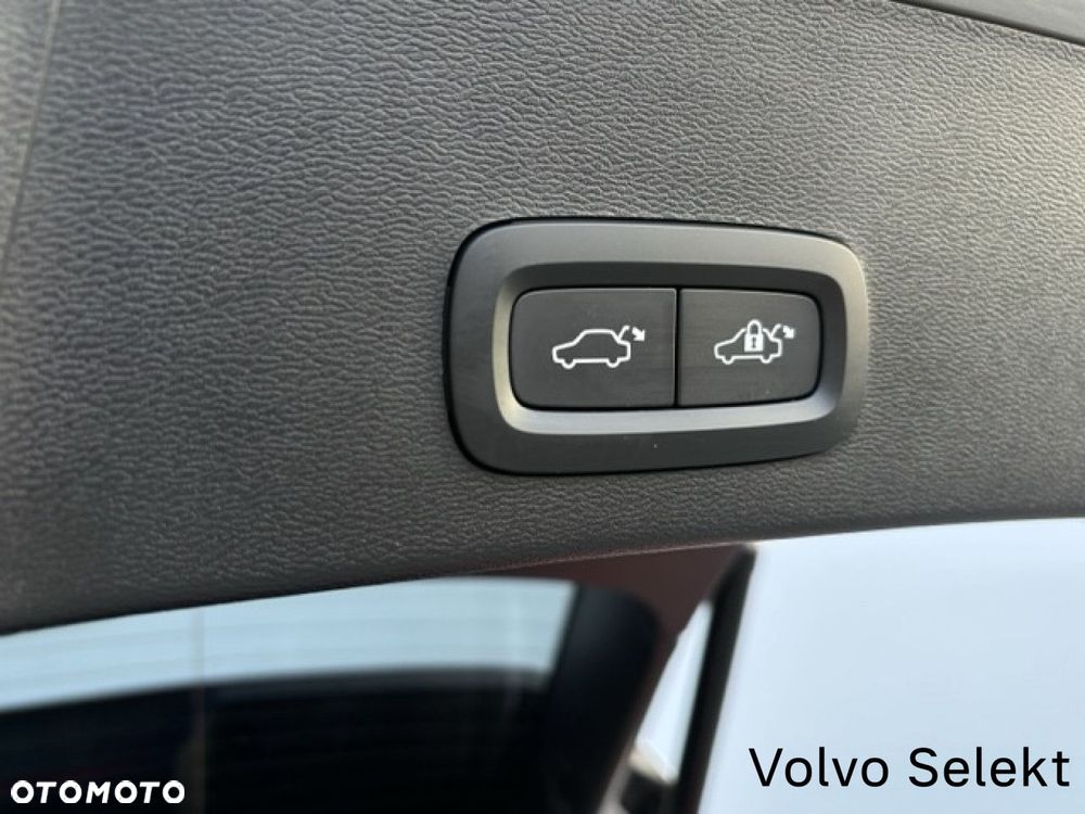 Volvo XC 40 - 21