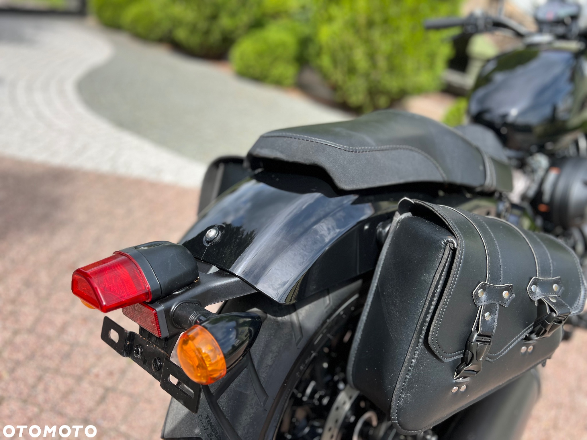 Hyosung GV - 10