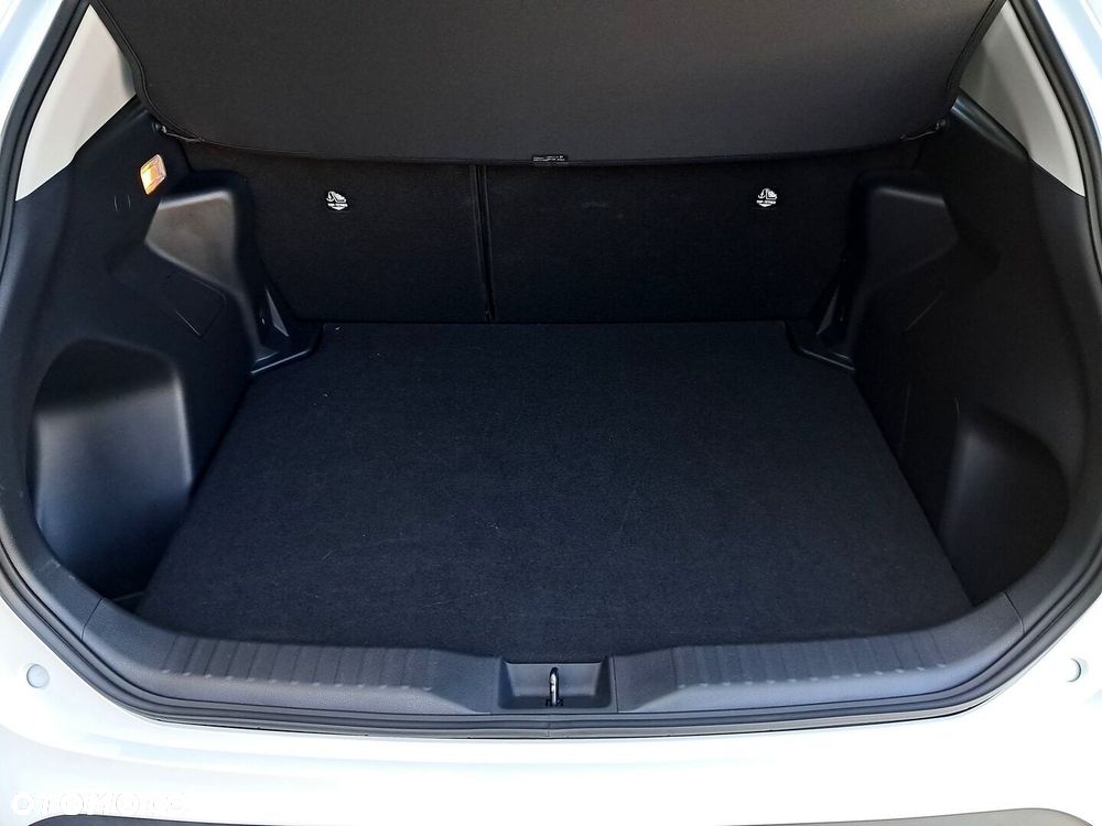 Toyota Yaris Cross Hybrid 1.5 Comfort - 12