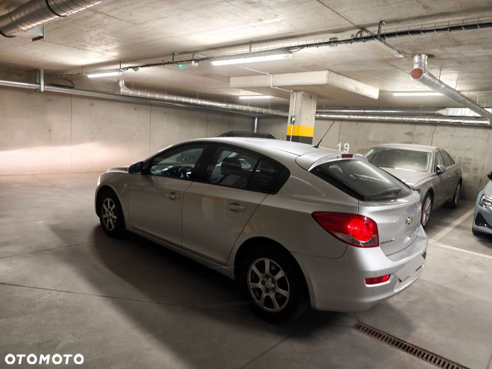 Chevrolet Cruze - 2