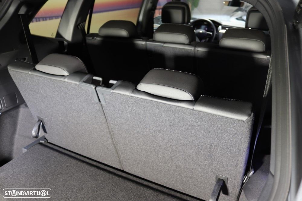 VW Tiguan Allspace 2.0 TDI R-Line DSG - 8