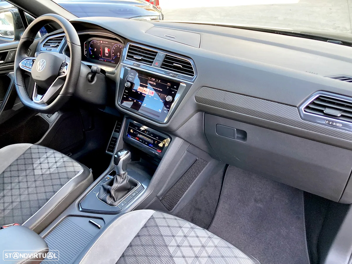 VW Tiguan Allspace 2.0 TDI R-Line DSG - 41