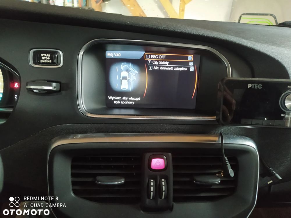 Volvo V40 Cross Country T4 AWD Geartronic Kinetic - 25