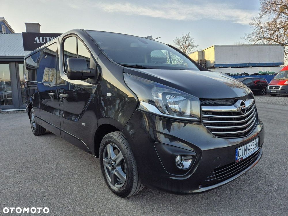 Opel Vivaro - 18