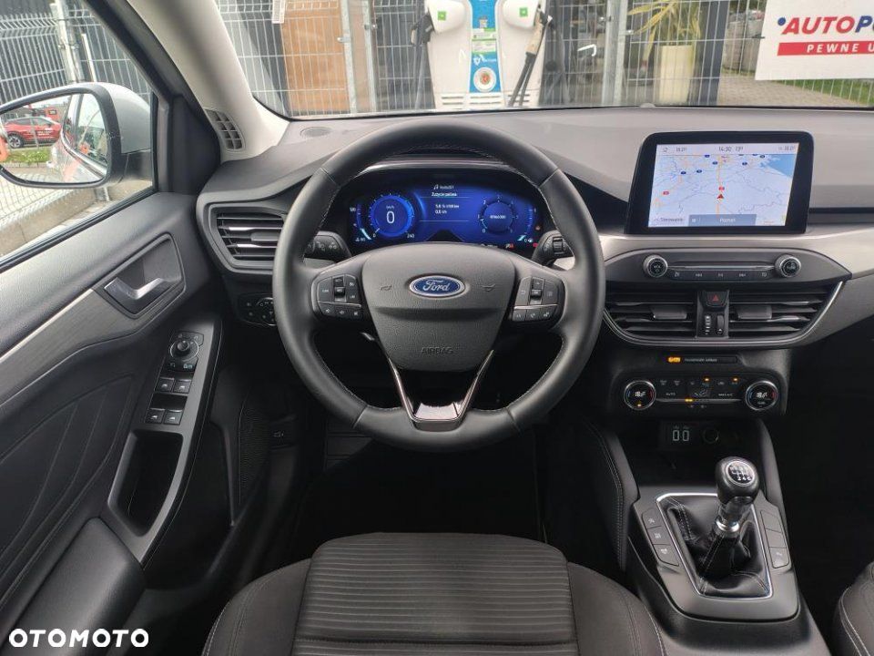 Ford Focus - 21