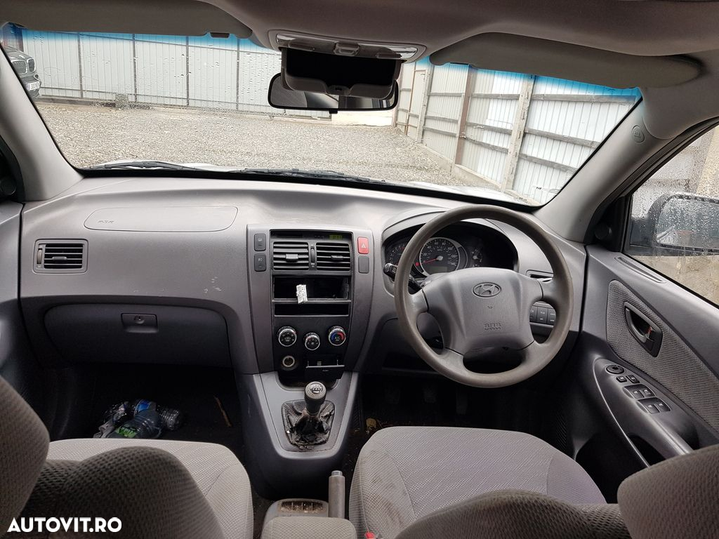 Carlig remorcare Hyundai Tucson 2006 - 2010 SUV 4 Usi (703) - 5