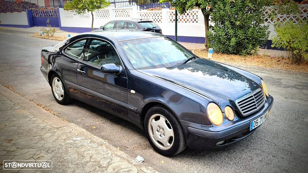 Mercedes-Benz CLK 230 - 1