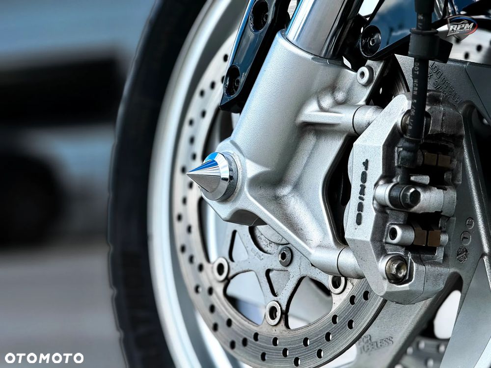 Suzuki Boulevard - 22