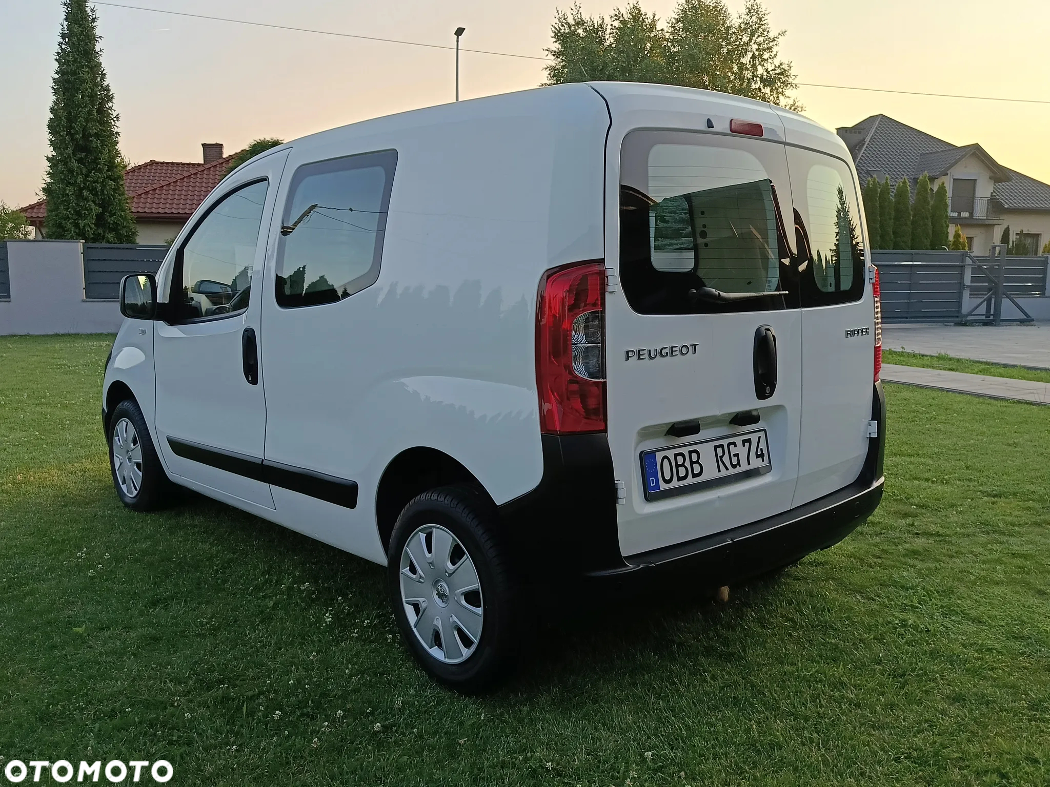 Peugeot BIPPER - 12