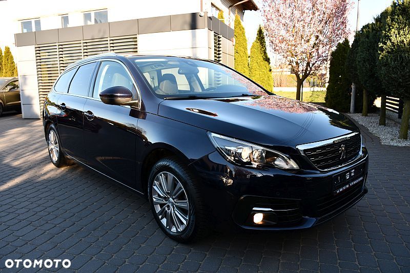 Peugeot 308 BlueHDi 130 EAT8 Stop & Start Allure Pack - 40