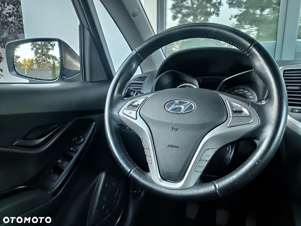 Hyundai ix20 1.4 Comfort - 14