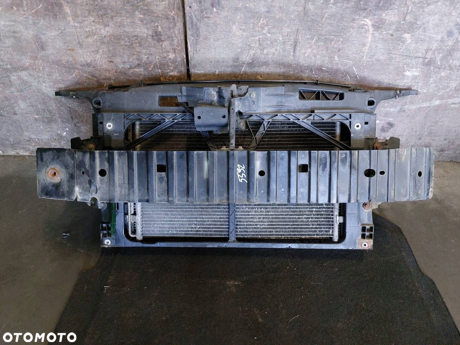 ZDERZAK LAMPA PRAWY + LEWY PRZÓD PAS PRZEDNI MAZDA 3 I 16W - 10