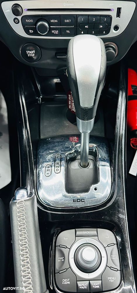 Renault Megane dCi 110 FAP EDC Bose Edition - 24