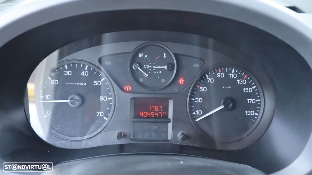 Peugeot Partner 1.6 HDi Confort - 11