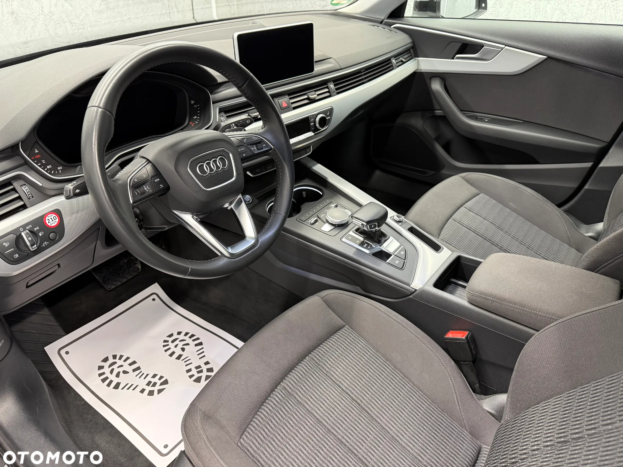 Audi A4 Avant 40 TDI S tronic S line - 18