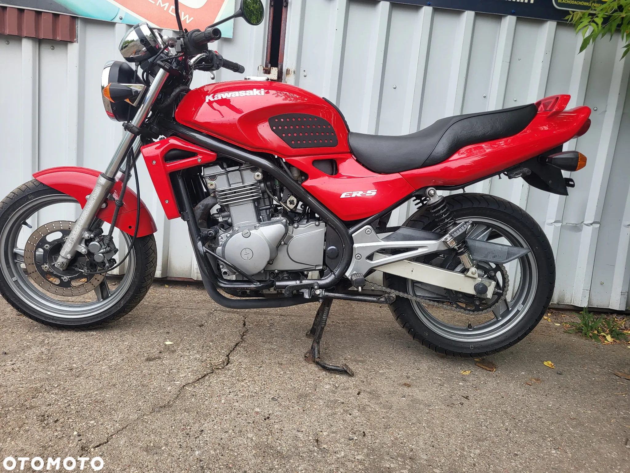 Kawasaki ER - 2