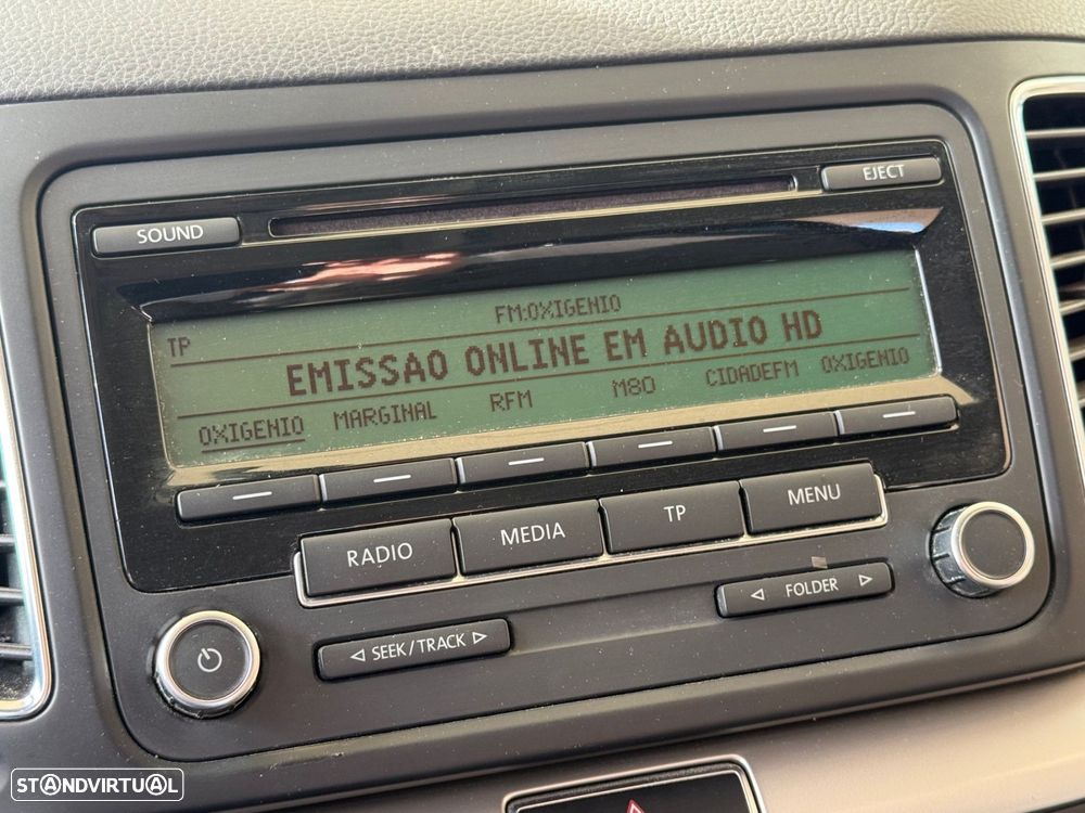 VW Sharan 2.0 TDi BlueMotion - 19