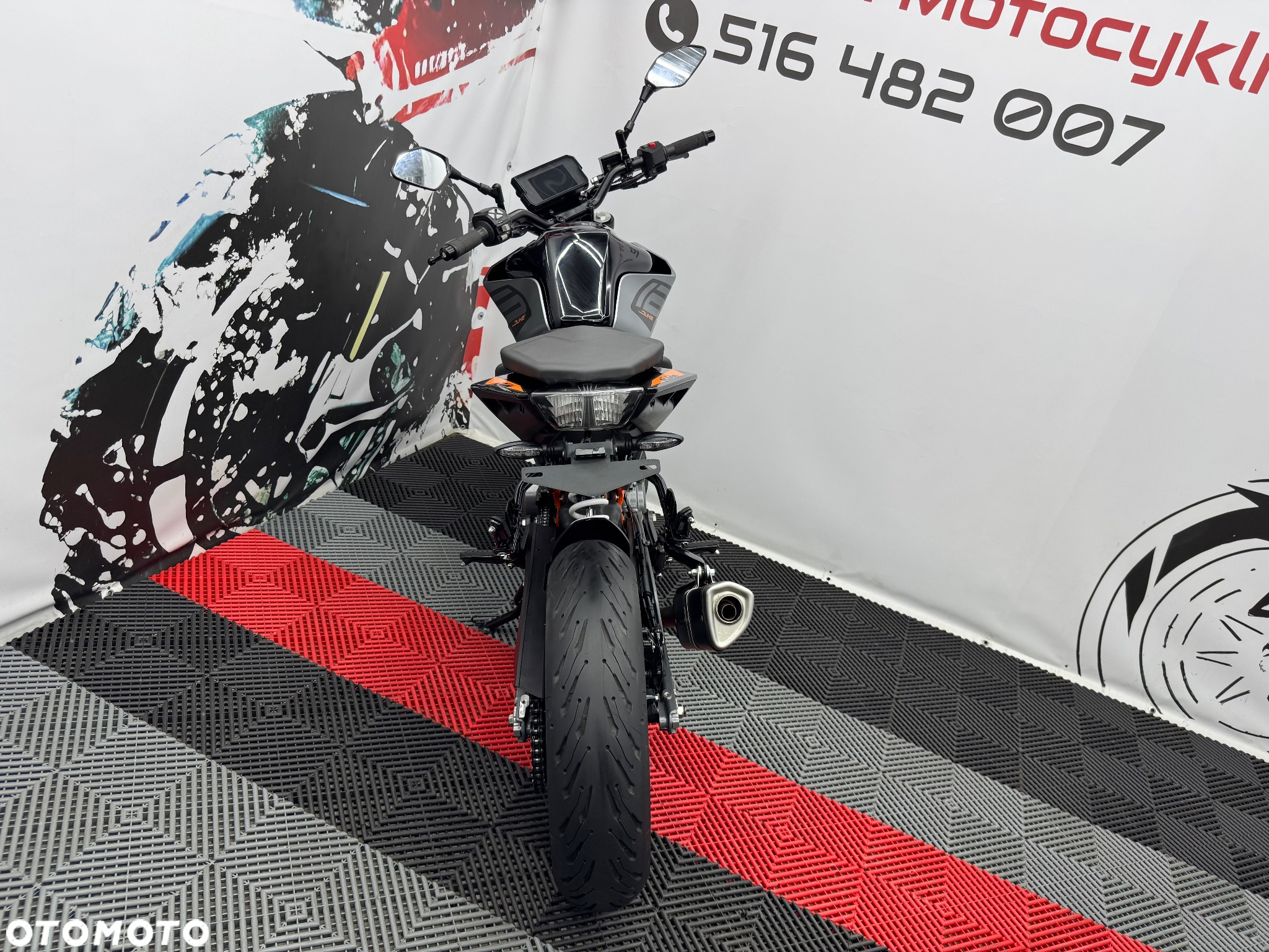 KTM Duke - 11