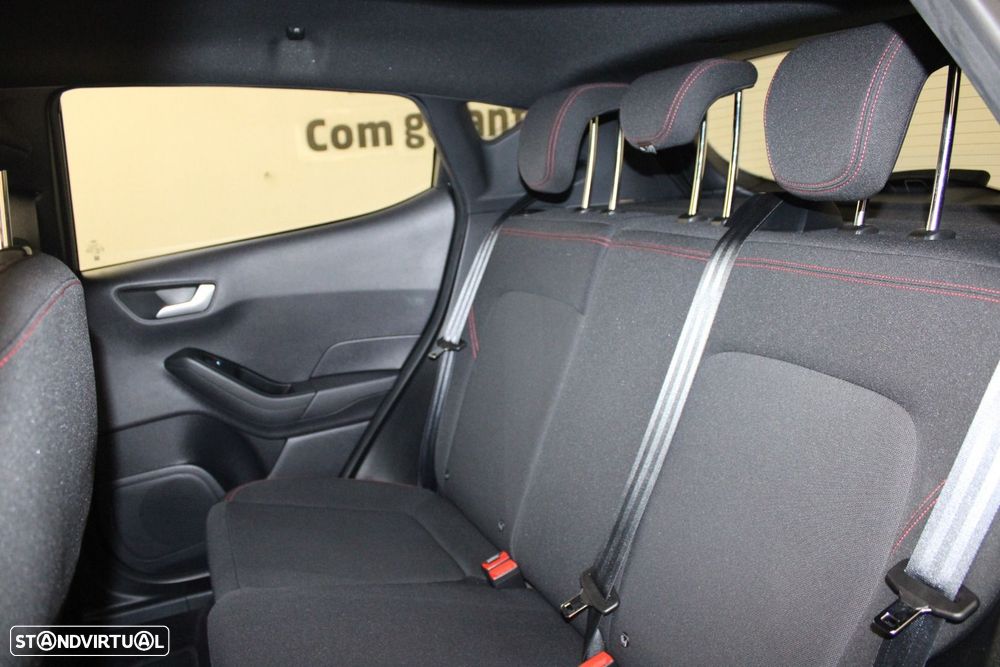 Ford Fiesta 1.0 EcoBoost ST-Line — fotografia 27