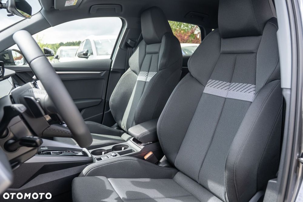 Audi A3 Sportback - 11