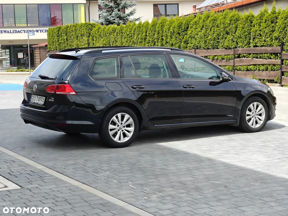 Volkswagen Golf 1.6 TDI BlueMotion Trendline - 5