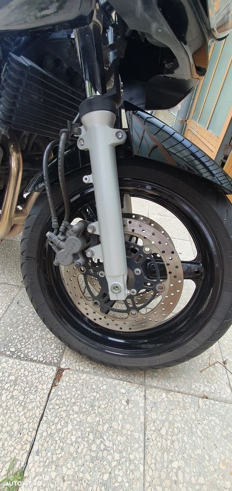 Suzuki GSF - Bandit - 4
