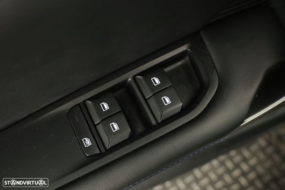 MG MG4 64 kWh Comfort - 17