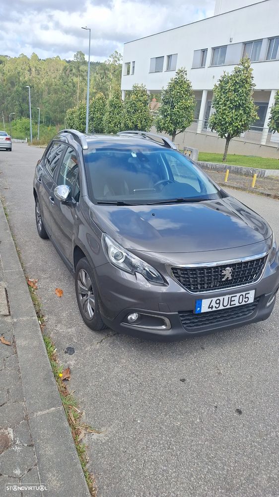 Peugeot 2008 1.6 BlueHDi Style - 2