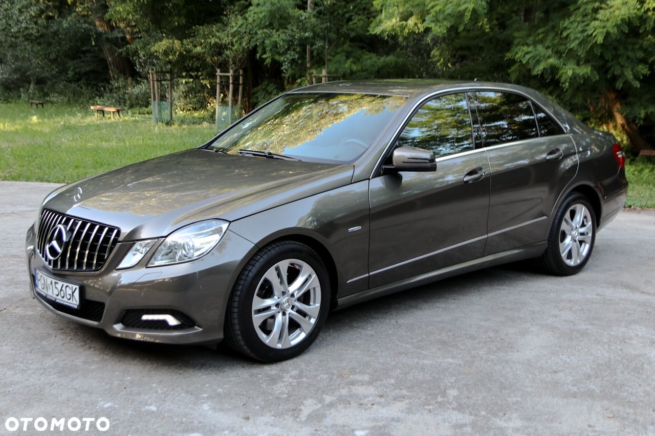 Mercedes-Benz Klasa E 350 T CDI DPF 4Matic BlueEFFICIENCY 7G-TRONIC Avantgarde - 1