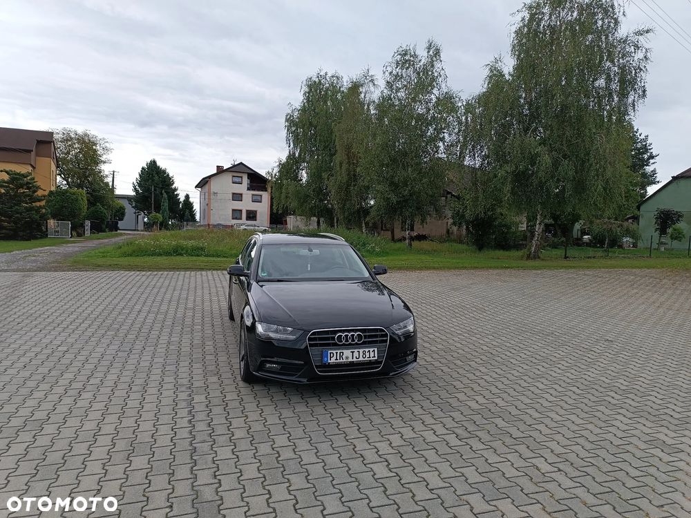 Audi A4 Avant - 10