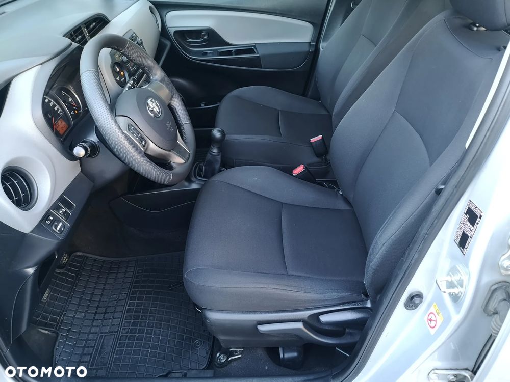 Toyota Yaris 1.0 Active - 18