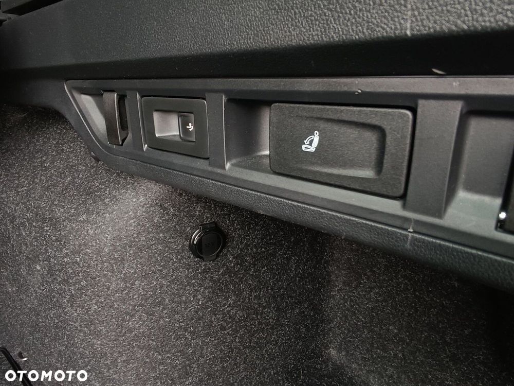 Skoda Octavia 2.0 TSI RS DSG - 39