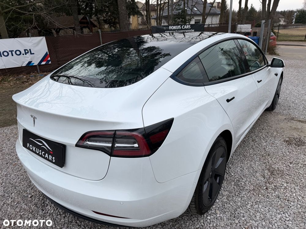 Tesla Model 3 RWD - 11