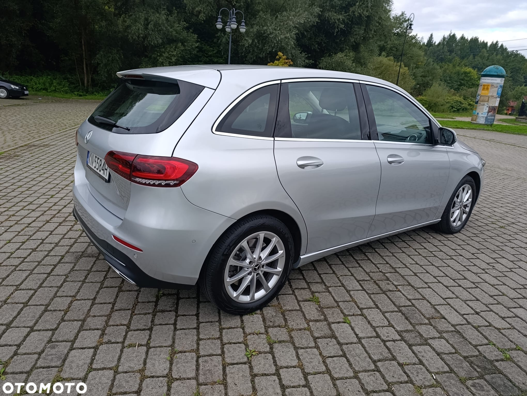 Mercedes-Benz Klasa B 250 7G-DCT - 7