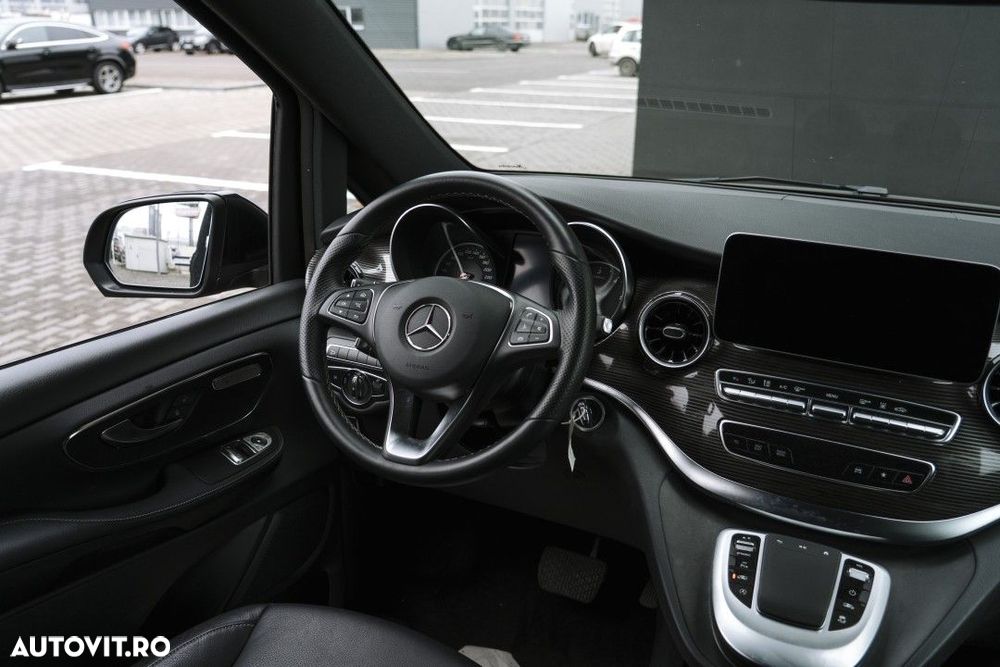 Mercedes-Benz V - 15