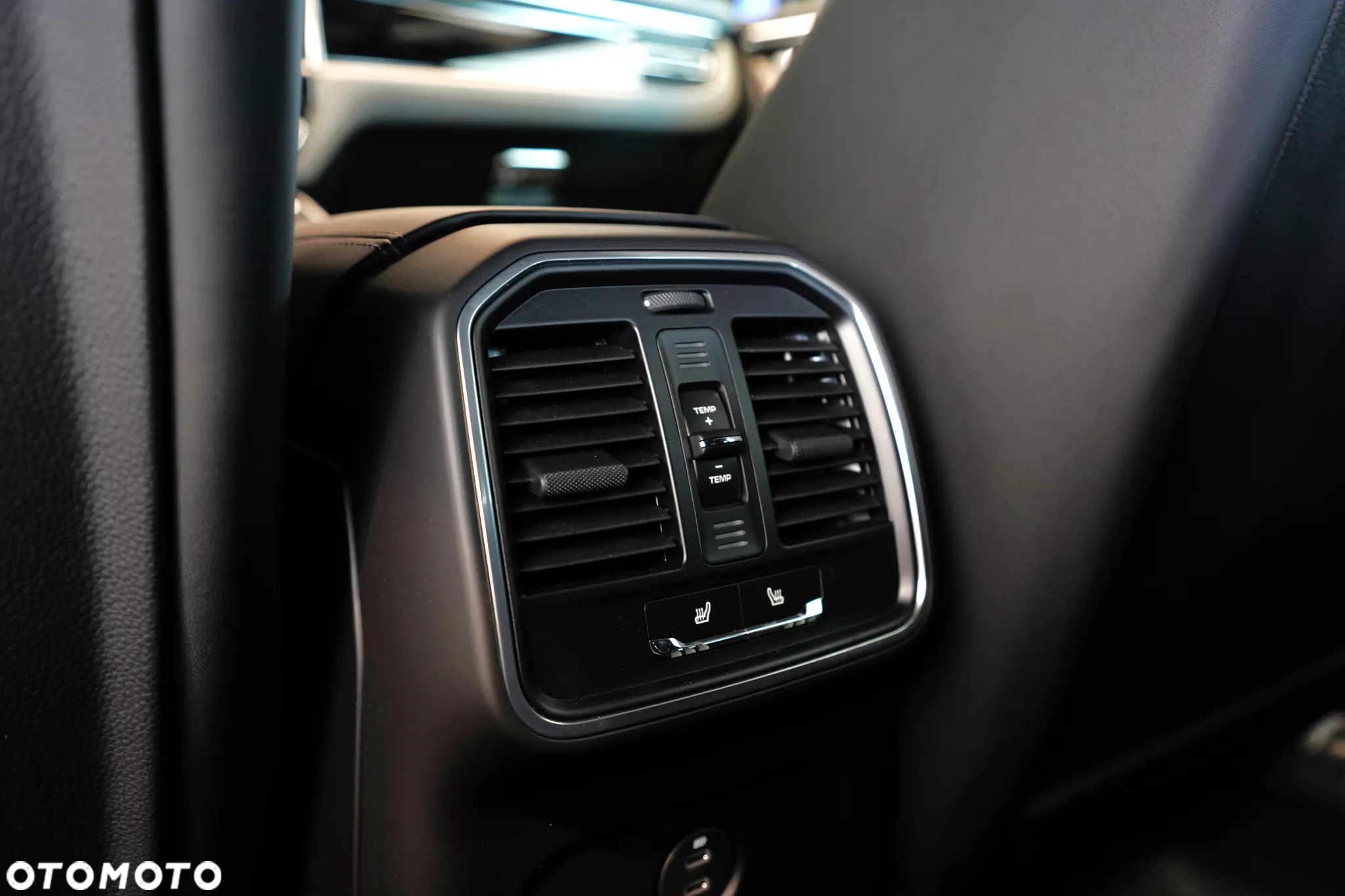 Porsche Macan T - 23