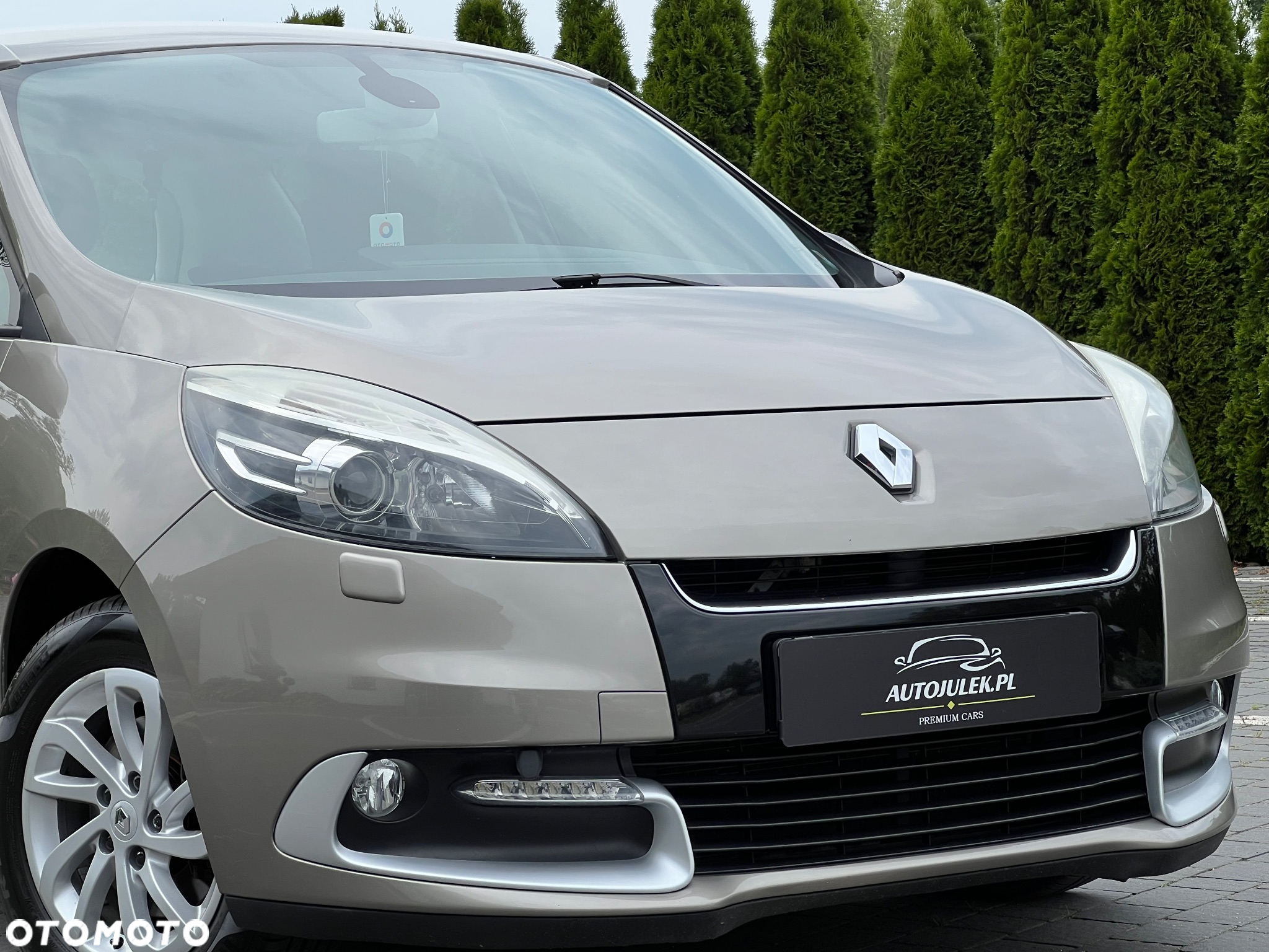 Renault Scenic 1.6 16V TomTom Edition - 19