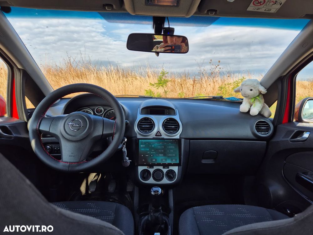 Opel Corsa 1.2 Essentia - 10