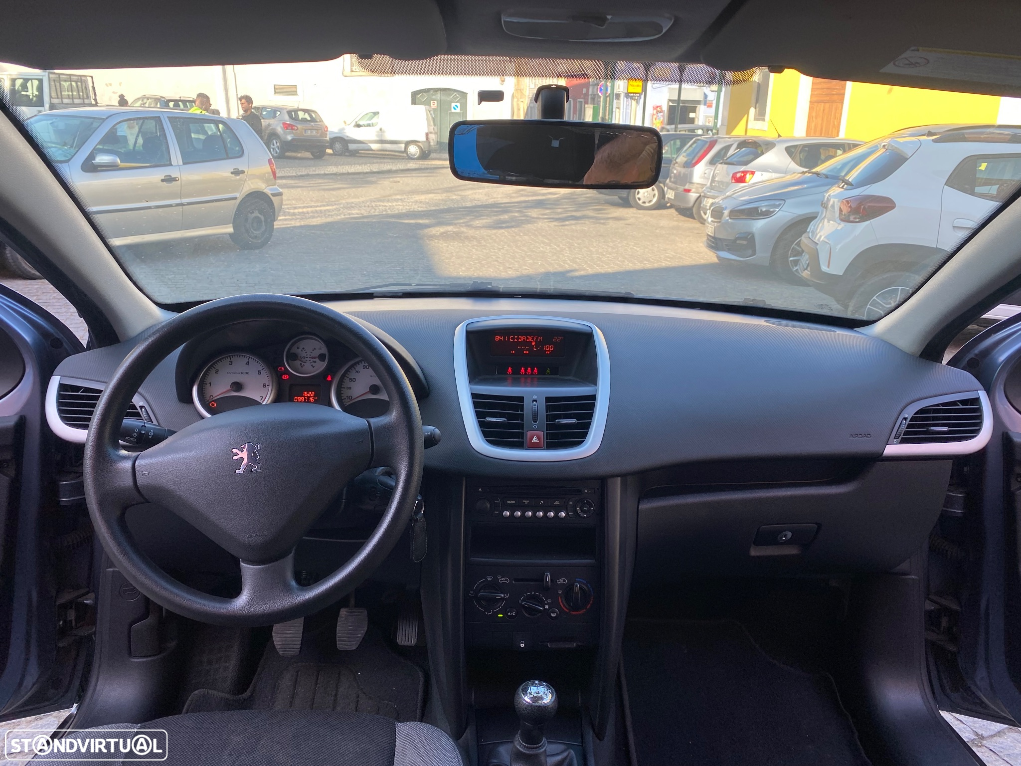 Peugeot 207 1.4 16V Open - 32