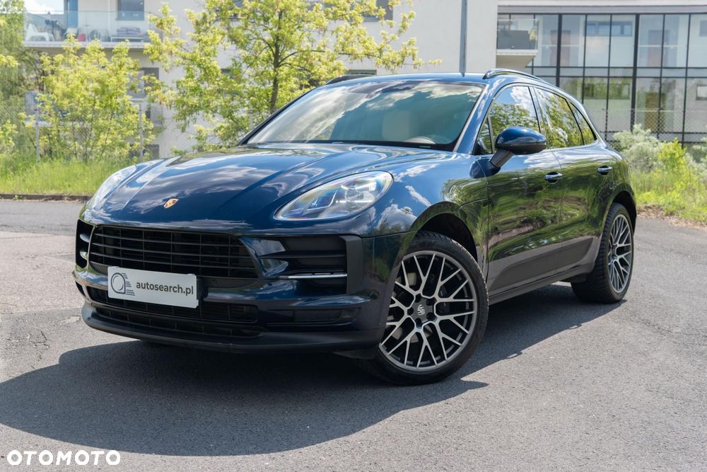 Porsche Macan Standard - 2