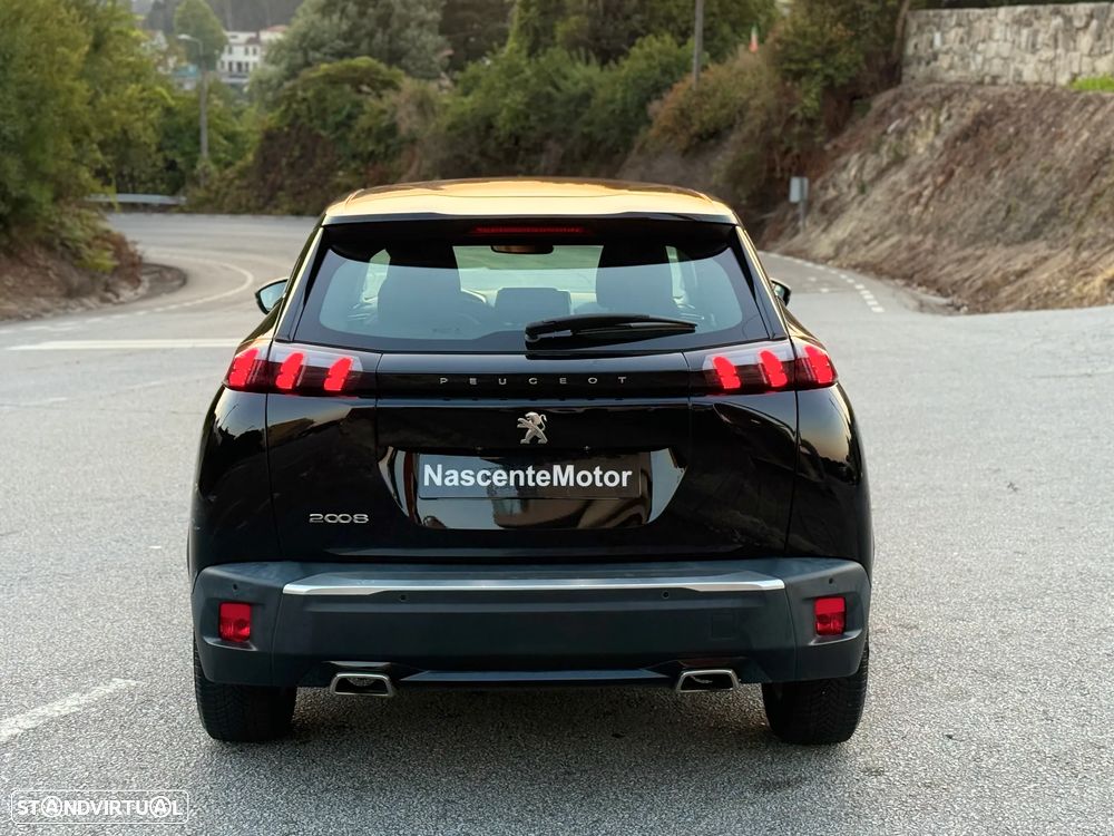Peugeot 2008 1.2 PureTech Active Pack EAT8 - 11