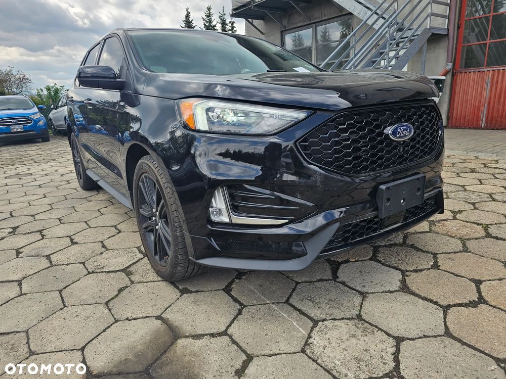 Ford Edge - 1