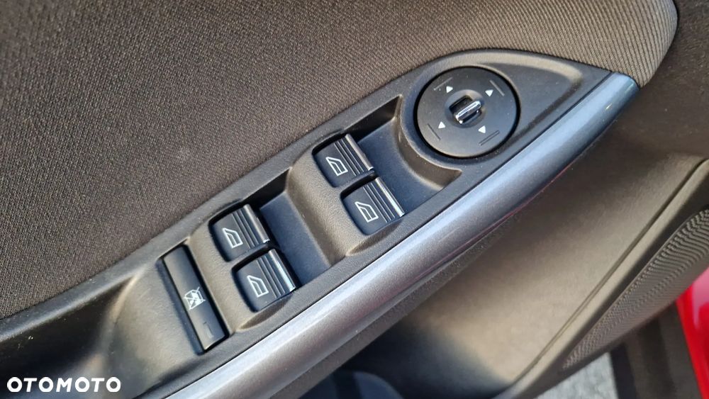 Ford Focus 1.6 TDCi DPF Titanium - 20