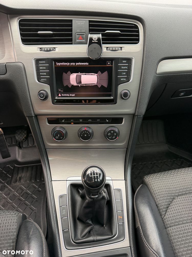 Volkswagen Golf 2.0 TDI BMT Highline - 14